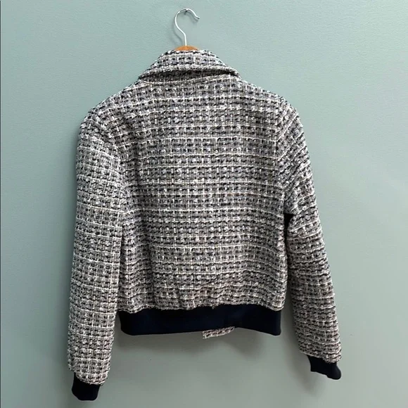 • LAUNDRY BY SHELLI SEAGAL BOUCLÉ BOMBER JACKET • - Picture 4 of 8